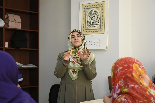 Kur'an-ı Kerim aşkı engel tanımıyor